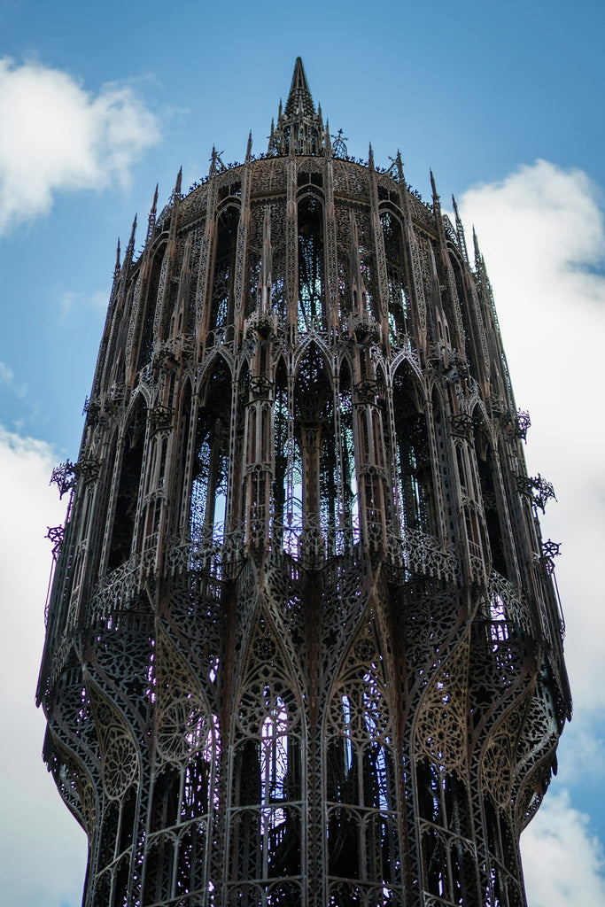 Choosing the Right Equipment for Draft Tower Installation Success
